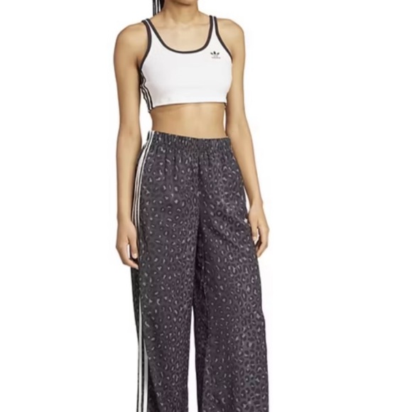 Adidas wide leg satin leopard pants - Picture 2 of 6